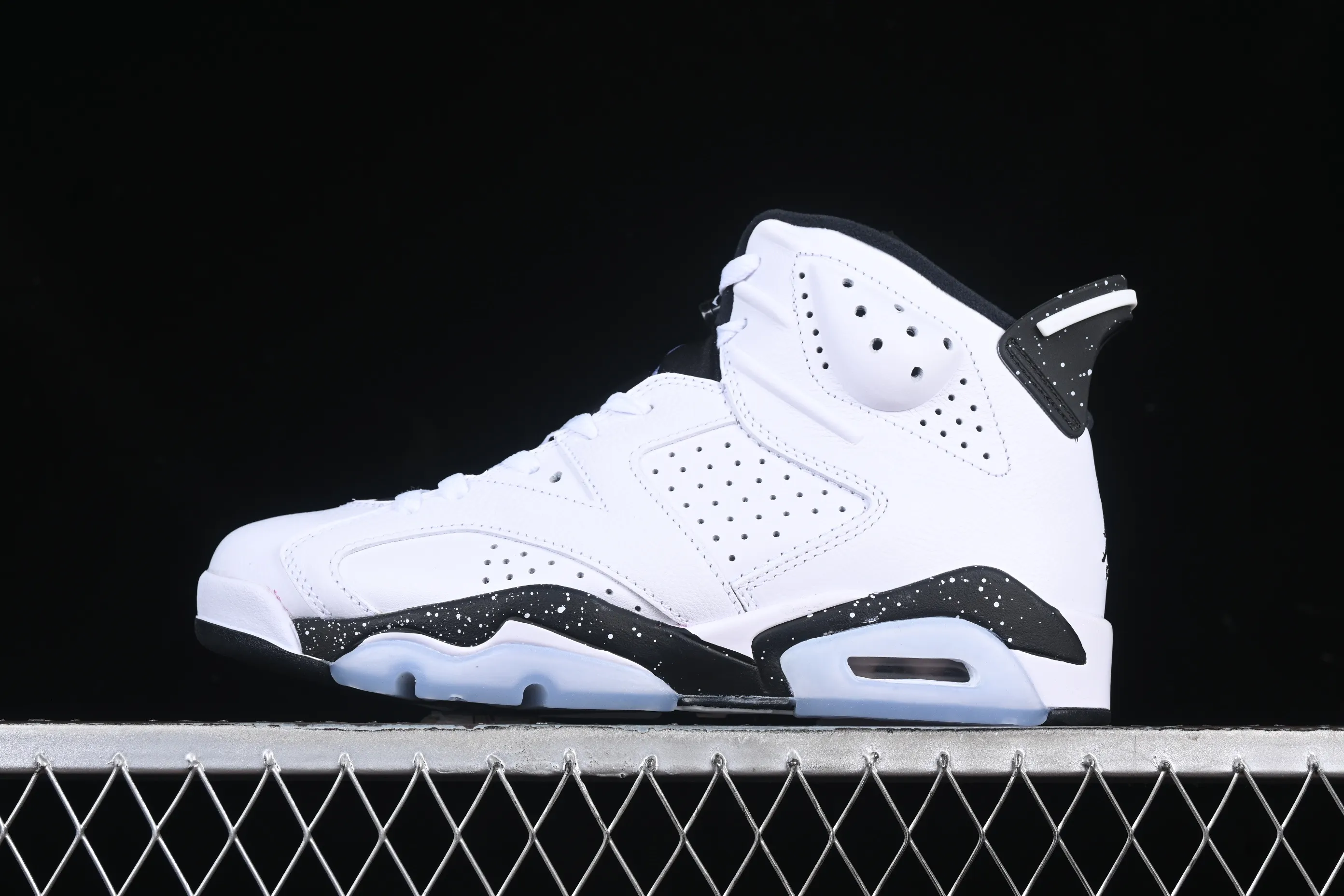 All categories Air Jordan Jordan series basketball shoes Air Jordan 6 Air Jordan 6 Retro "White And Black" AJ6 Joe 6 classic white and black CT8529-112
